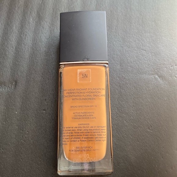 Dior Forever Skin Glow Radiant Foundation -24h Wear and Hydration, 5N NWOB - Picture 7 of 9